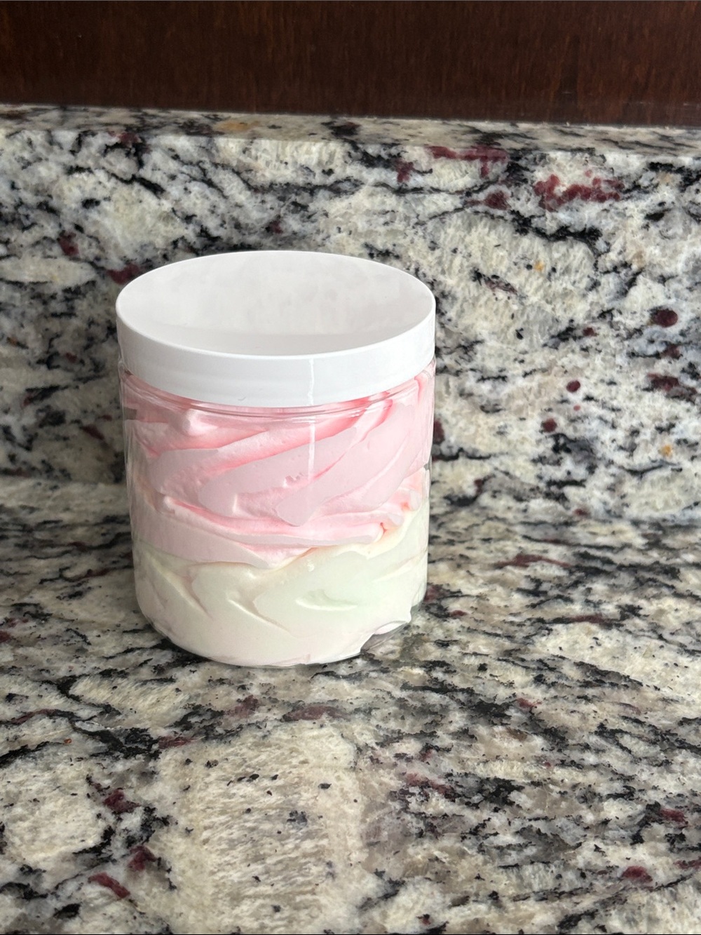 Aminnah Yum Pistachio Body Butter - Picture 2 of 4